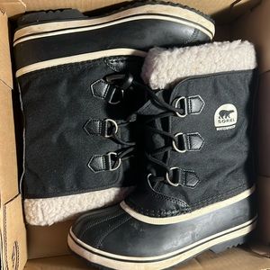 Sorel Yoot Pac Nylon Boots